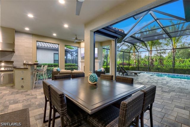 9630 Campanile CIR, Naples, FL 34114