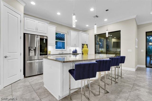 9630 Campanile CIR, Naples, FL 34114
