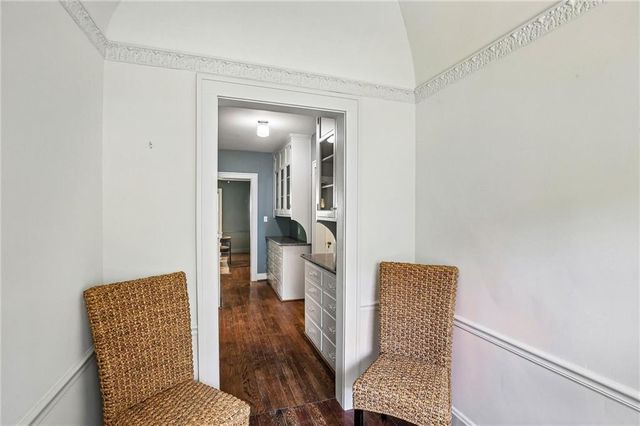 6450 Pennsylvania Avenue, Kansas City, MO 64113