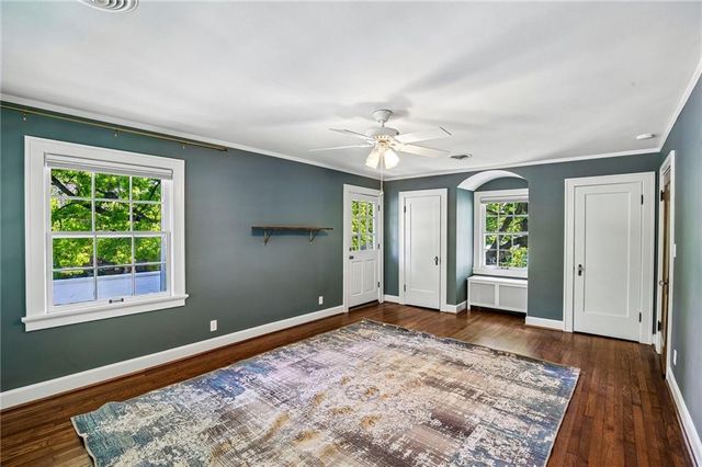6450 Pennsylvania Avenue, Kansas City, MO 64113