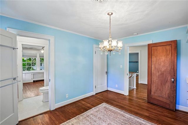 6450 Pennsylvania Avenue, Kansas City, MO 64113