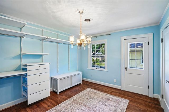 6450 Pennsylvania Avenue, Kansas City, MO 64113