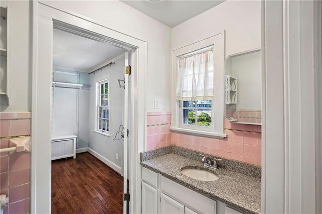 6450 Pennsylvania Avenue, Kansas City, MO 64113