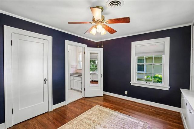6450 Pennsylvania Avenue, Kansas City, MO 64113