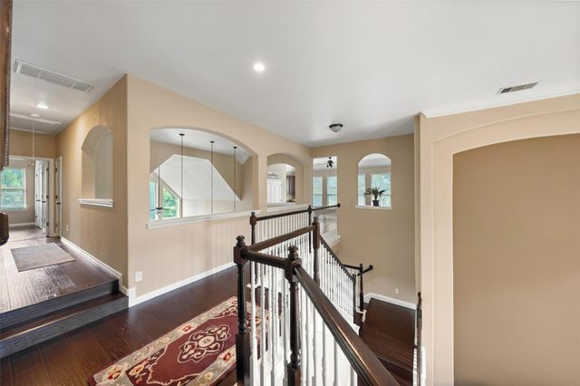 5 Copper Cove, Conroe, TX 77304