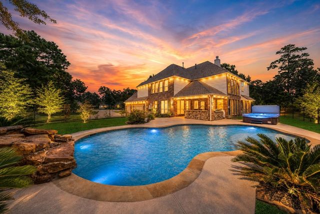 5 Copper Cove, Conroe, TX 77304