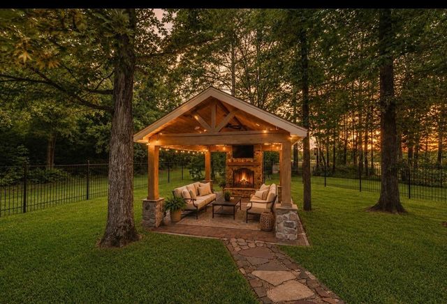 5 Copper Cove, Conroe, TX 77304