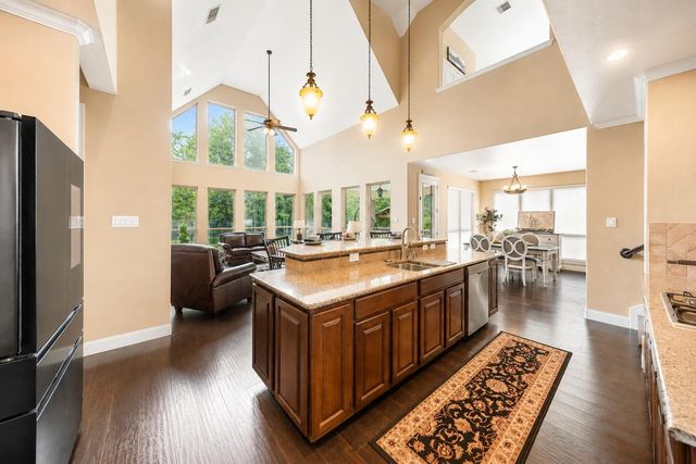5 Copper Cove, Conroe, TX 77304