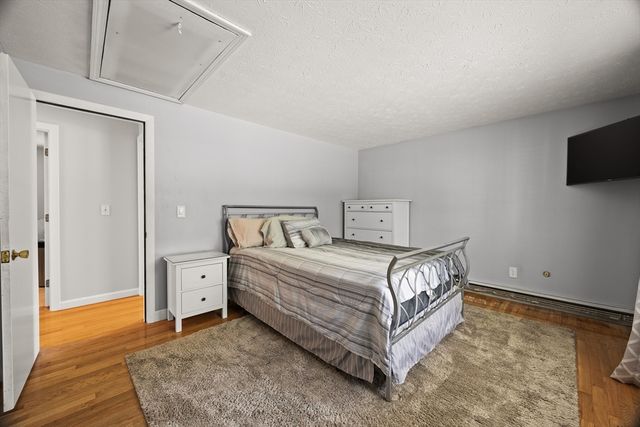 738 King Philip St, Raynham, MA 02767