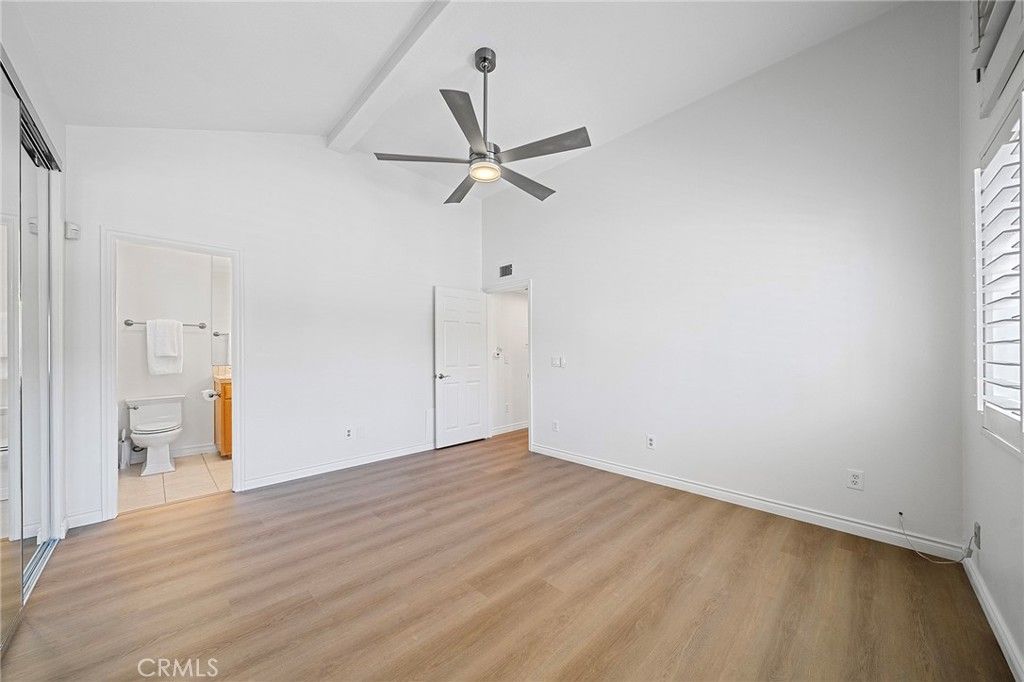Image 14 of property listing at 4277 Las Virgenes, Calabasas, CA 91302