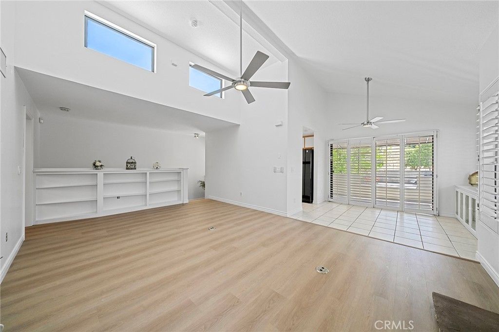 Image 2 of property listing at 4277 Las Virgenes, Calabasas, CA 91302
