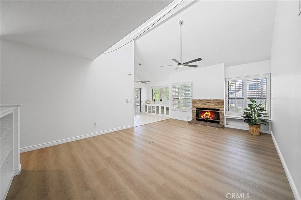 Image 6 of property listing at 4277 Las Virgenes, Calabasas, CA 91302