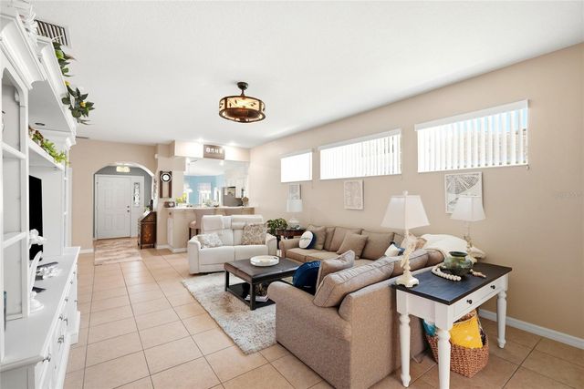 5313 FANTASY WAY, Leesburg, FL 34748