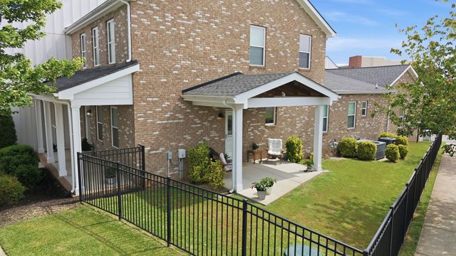 235 Augusta Ave, Pleasant View, TN 37146