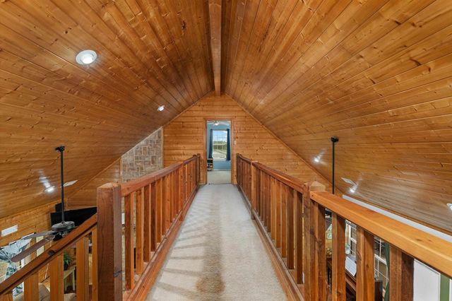 3166 County Road 232, Henderson, TX 75652