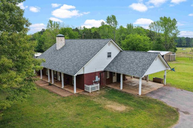 3166 County Road 232, Henderson, TX 75652