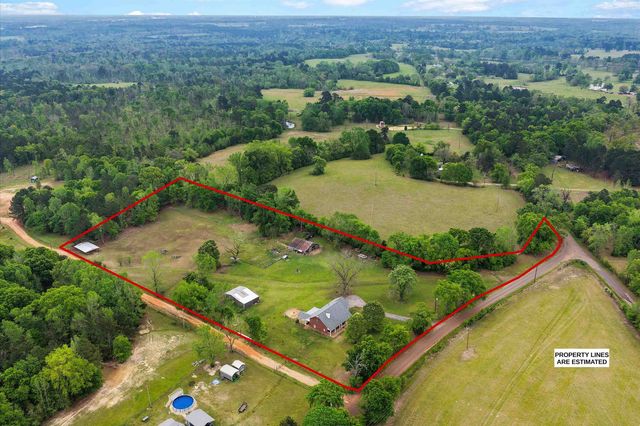 3166 County Road 232, Henderson, TX 75652