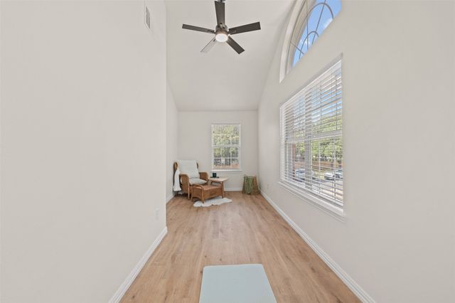 5860 Newt Patterson Road, Mansfield, TX 76063