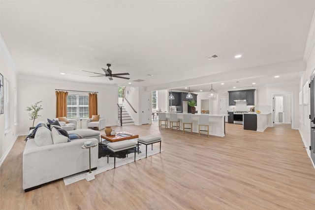 5860 Newt Patterson Road, Mansfield, TX 76063