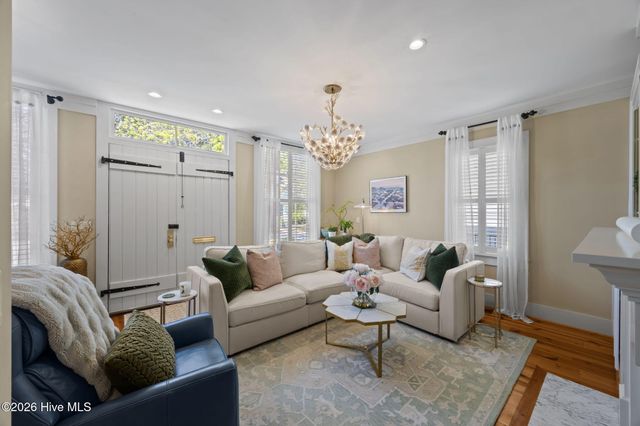 604 E Front Street, New Bern, NC 28560