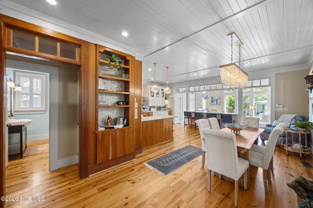 604 E Front Street, New Bern, NC 28560