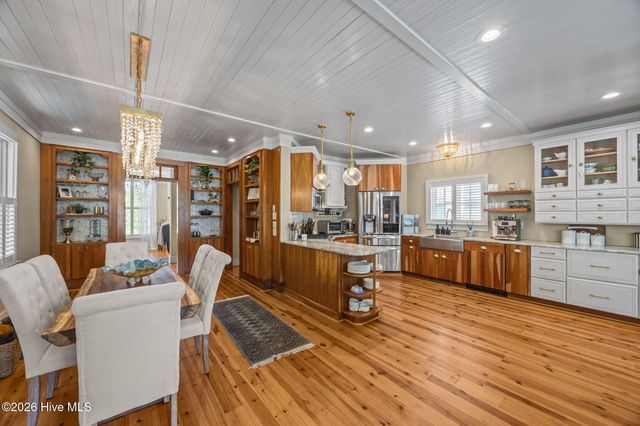 604 E Front Street, New Bern, NC 28560