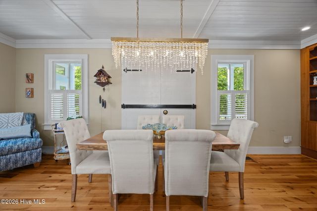 604 E Front Street, New Bern, NC 28560