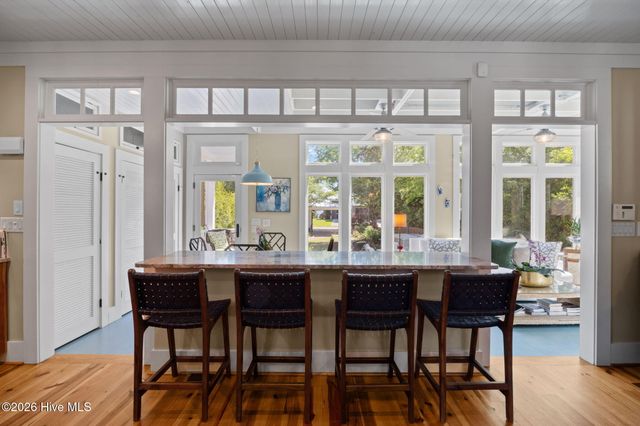 604 E Front Street, New Bern, NC 28560