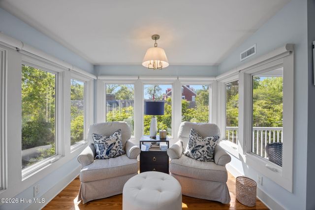 604 E Front Street, New Bern, NC 28560