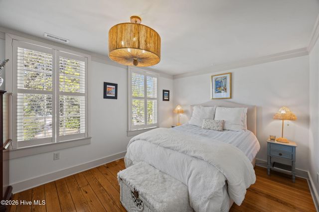 604 E Front Street, New Bern, NC 28560