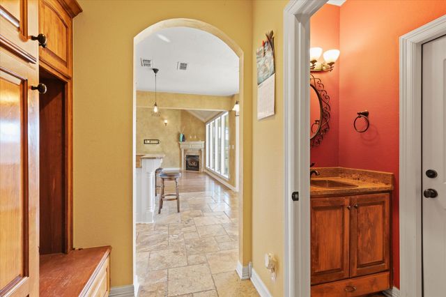 770 Dennard, Longview, TX 75605