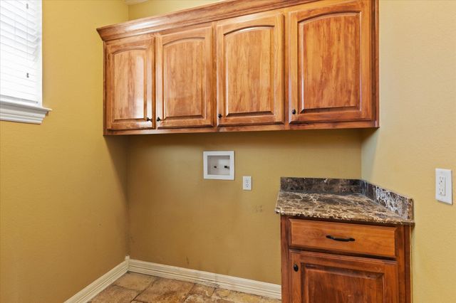 770 Dennard, Longview, TX 75605