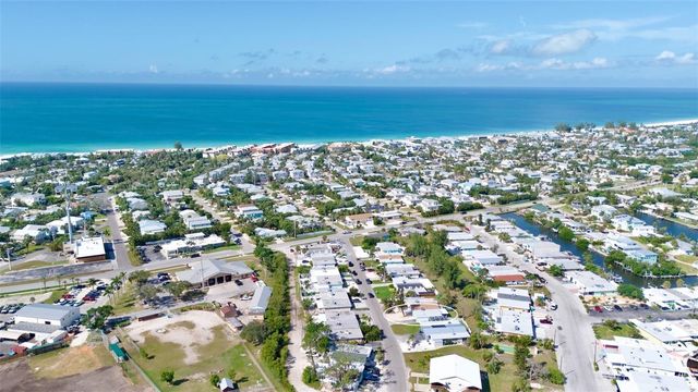 442 62ND STREET, Holmes Beach, FL 34217