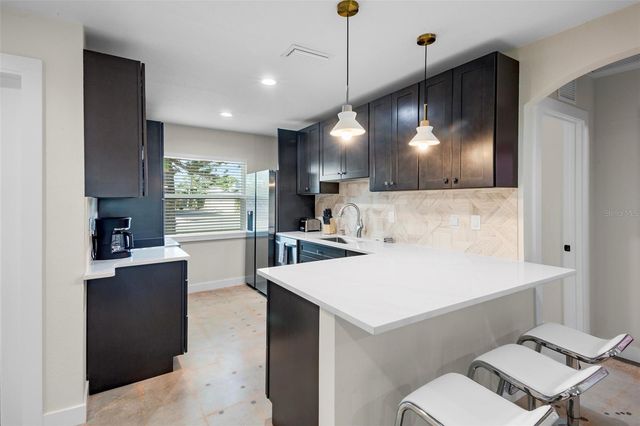 442 62ND STREET, Holmes Beach, FL 34217