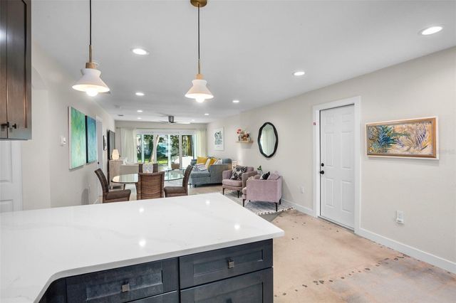 442 62ND STREET, Holmes Beach, FL 34217