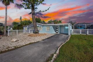 442 62ND STREET, Holmes Beach, FL 34217