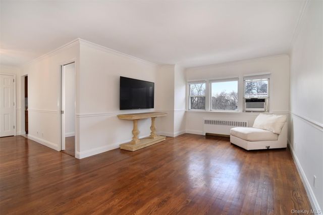 140 N Broadway R-4, Irvington, NY 10533