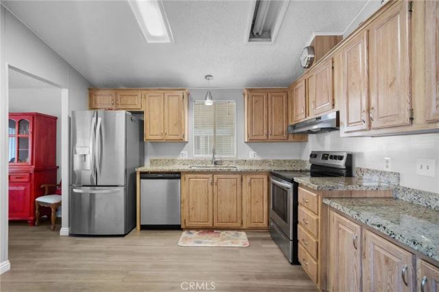 27701 Murrieta 37, Menifee, CA 92586