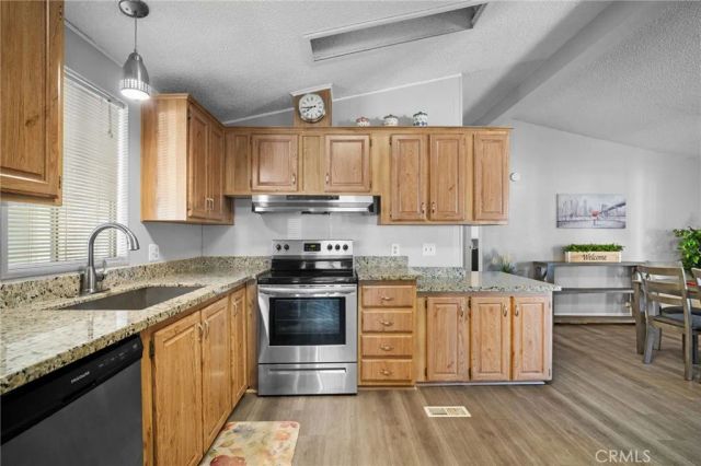 27701 Murrieta 37, Menifee, CA 92586