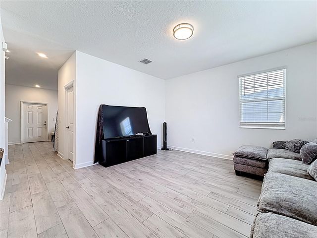 3077 ELLA WAY, St Cloud, FL 34771