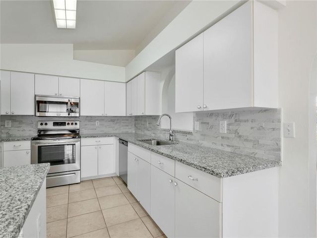 4150 Tarpon AVE, Bonita Springs, FL 34134