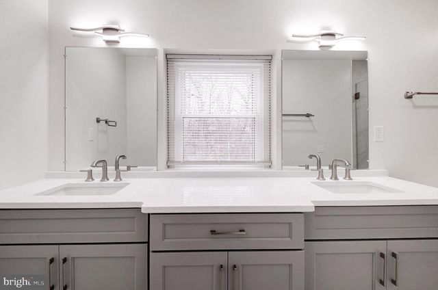 9704 HALL RD, Potomac, MD 20854