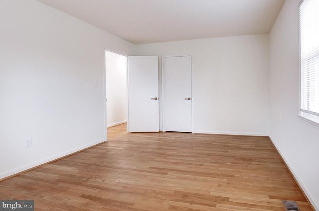 9704 HALL RD, Potomac, MD 20854