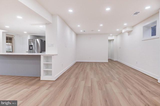 9704 HALL RD, Potomac, MD 20854