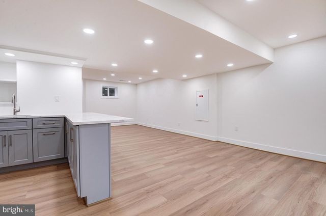 9704 HALL RD, Potomac, MD 20854