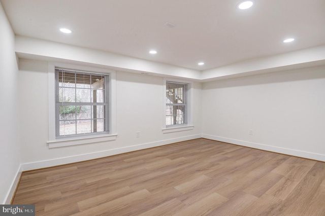 9704 HALL RD, Potomac, MD 20854