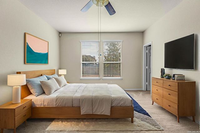 322 Walnut Crest, Selma, TX 78154