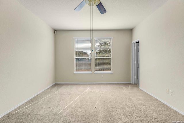 322 Walnut Crest, Selma, TX 78154