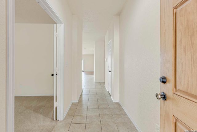 322 Walnut Crest, Selma, TX 78154