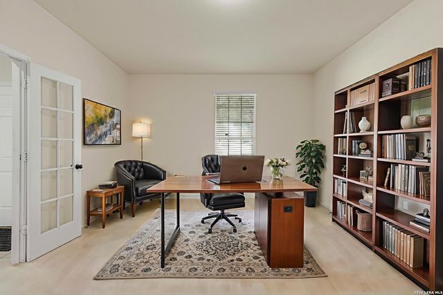 322 Walnut Crest, Selma, TX 78154